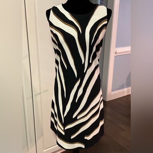 EUC Zebra Stripe Sleeveless Summer Work Church Dress - Picture 1 of 9